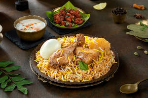 Shahi Kolkata Murgh Biryani( Kolkata Chicken Biryani - Serve -1 )
