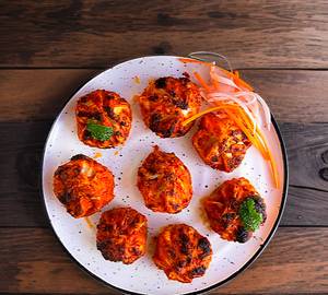 Tandoori Momos [8 Pieces]