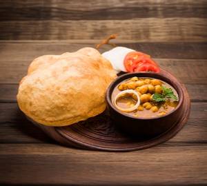 Chole Bhature (2Pc) Plate