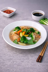 Bamboo Fish with Vegetables 
