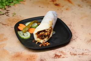 Beef Kuboos Shawarma Roll