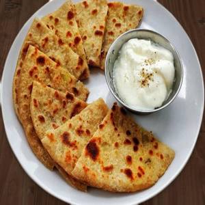 Special Aloo Wala Paratha With Curd