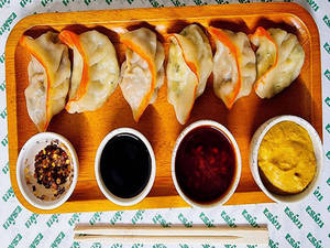 Spicy Veg Momos