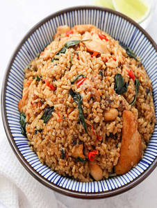 Thai Chilli Basil Fried Rice - Non Veg