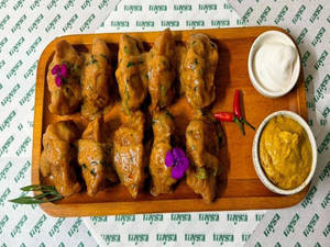 Afghani Prawns Momos