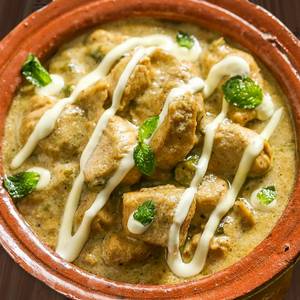 Reshmi Tikka Butter Masala ( Full 6 Pcs )