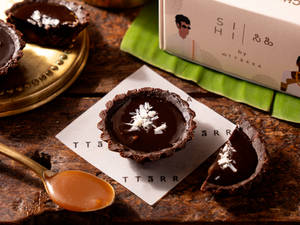 Salted Caramel Tartlet