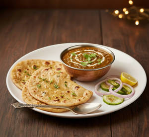 Dal Makhani With 2 pcs Butter Roti
