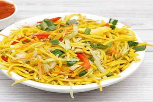 Veg Hakka Noodles