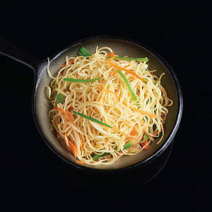 Veg Hakka Noodles