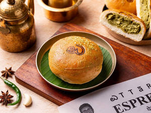Baked Soya Keema Pav