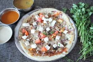 Paneer Uttapam