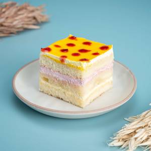Mango Berry Pastry