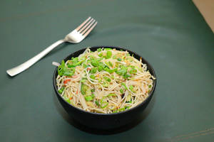 Hakka Noodles[500ML]