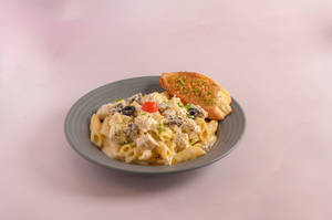 Veg Penne Alfredo With Roasted Mushrooms Pasta