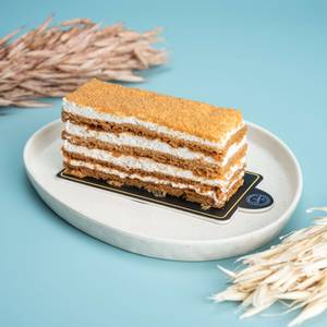 Medovik Pastry