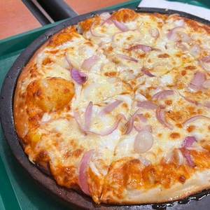 Onion Pizza [ Regular 6 Inch ]