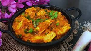 Paneer Hara Pyaz  Lababdar