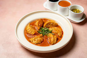 Veg Jhol Momos ( 6 Pcs)