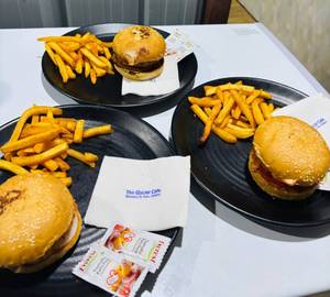 Aloo tikki burger