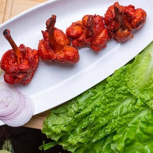 Chicken Lollipop (6 Pcs)