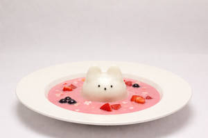 Vanilla Korean Pudding in Strawberry Sauce