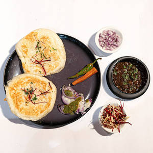 Special Chhola With Butter Kulcha