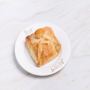 Chicken & Capsicum Envelope Puff