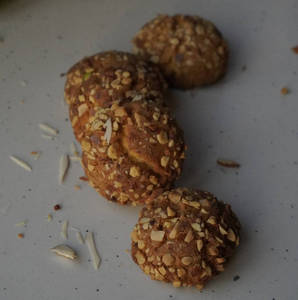 Shahi Almond [550 g box]