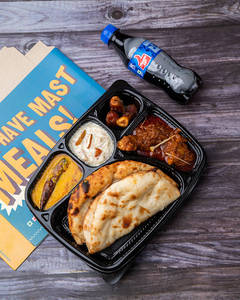 Khameeri Roti - Chicken Degi Korma - Yellow Dal Combo