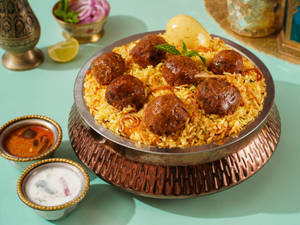 Chicken Kofta Biryani (Kola Urundai)