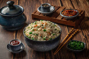 Veg Fried Rice [450ML]