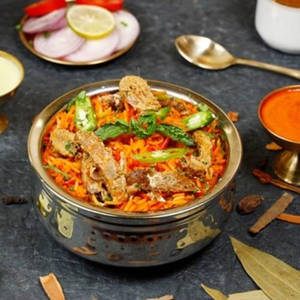Matka Veg Chicken Biryani