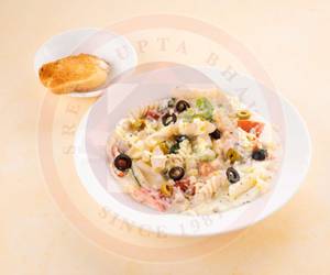 Pasta In White Sauce