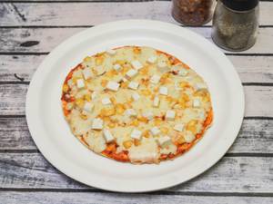 Paneer And Corn Pizza