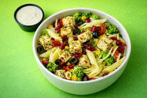 Broccoli Cheese Paneer Pasta Salad
