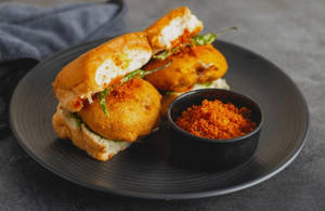 Samosa pav with vada pav