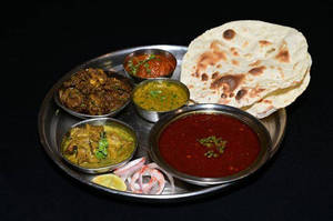 Punjabi Chicken....sai Panner Chicken Rice 3 Roti--