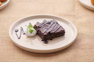 Walnut Brownie
