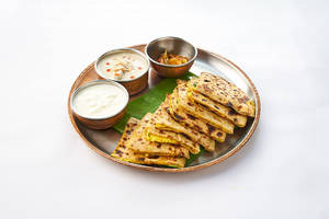 Paneer Paratha With Kofta Curry ( Jain )