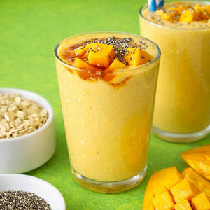 Mango Chia Oats Smoothie