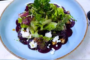 Vegan Walnut And Beet Salad