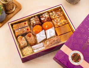 Assorted Dry Fruits & Ghee Sweets 1Kg