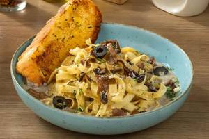 Fungi Milanese Fettuccine Pasta