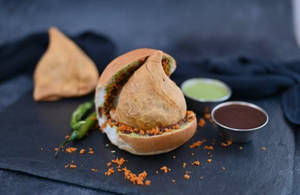Samosa pav
