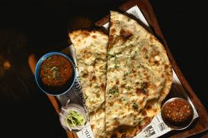 Paneer Amritsari Kulcha