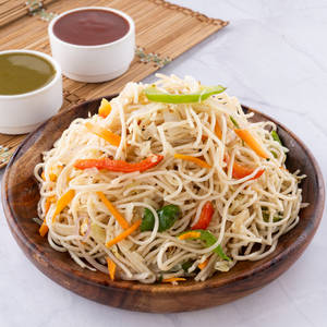 Hakka Noodles