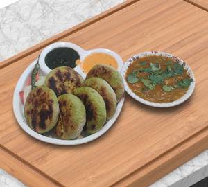 6 Pcs Palak Litti + Chokha