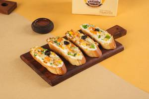 Veggie Garlic Bread