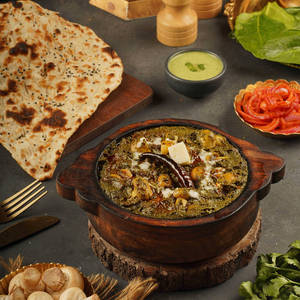 PALAK MUSHROOM